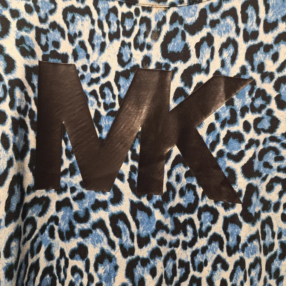 Like New Michael Kors Top~Blue Leopard Print Shirt~MK~Medium